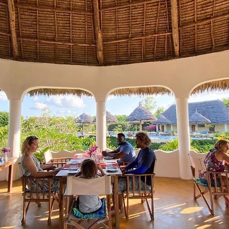 Butiama Bustani Hotel Kilindoni Buitenkant foto